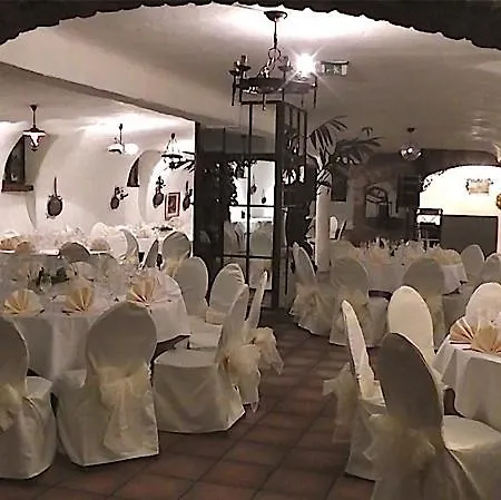 Emsilo Hotel